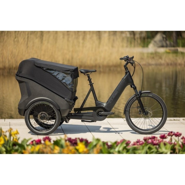 Vélo longtail électrique CUBE Trike Hybrid Cargo 750 | Ovelo