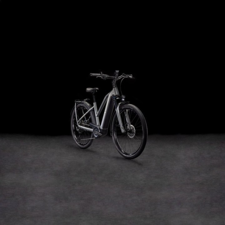 VTC électrique CUBE Kathmandu Hybrid ONE 800 | Ovelo