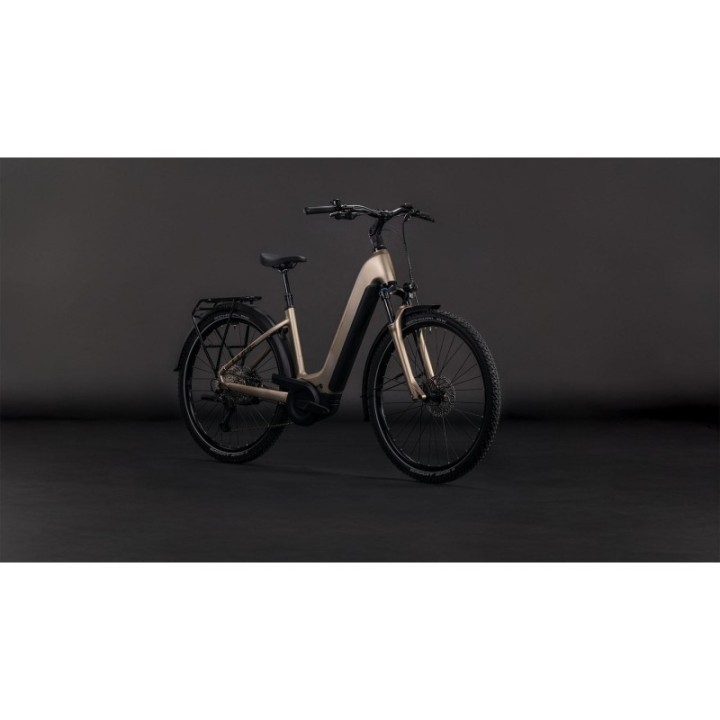 VTC électrique CUBE Nuride Hybrid Pro 600 | Ovelo