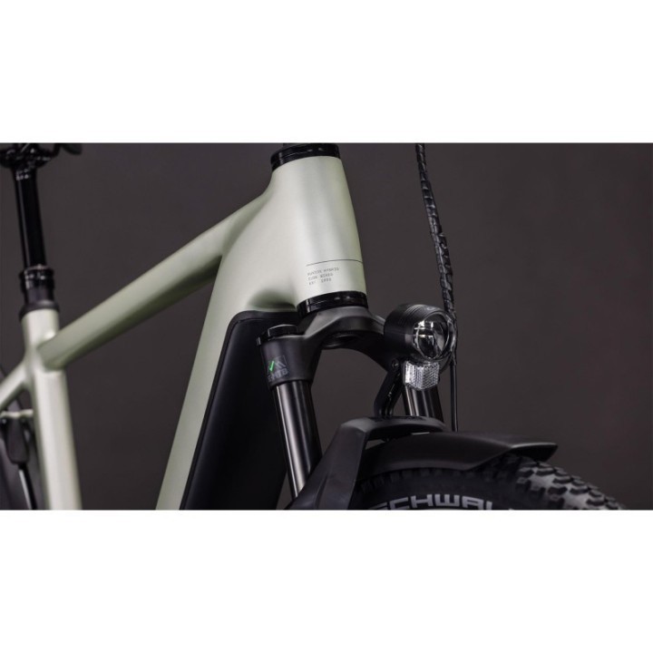 VTC électrique CUBE Nuride Hybrid EXC 800 | Ovelo