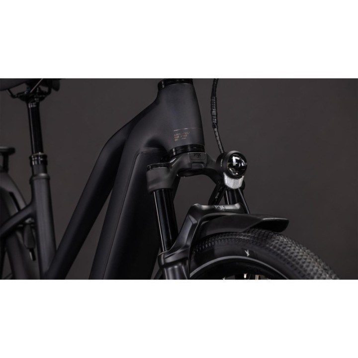 VTC électrique CUBE Nuride Hybrid EXC 800 | Ovelo