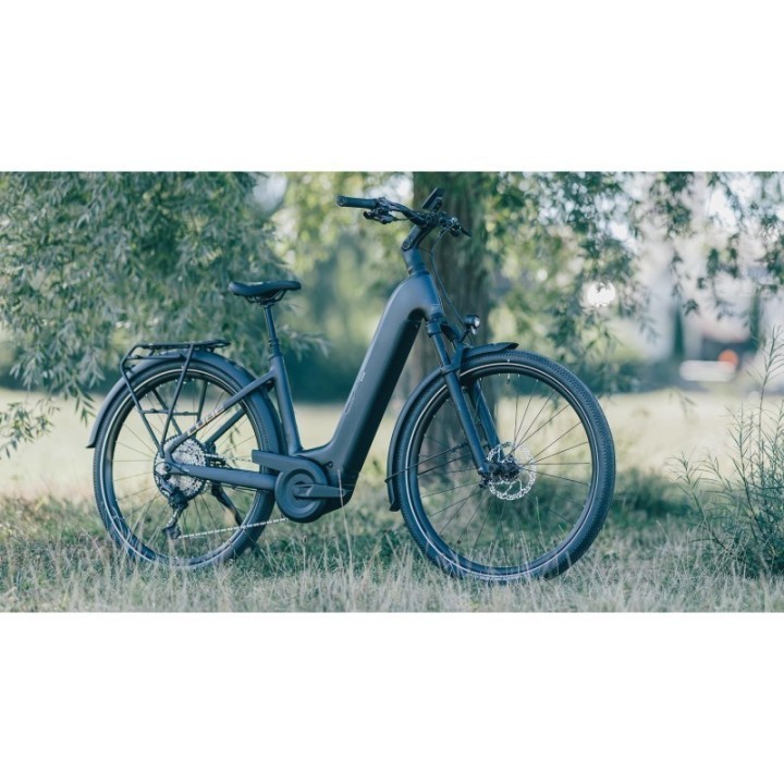 VTC électrique CUBE Nuride Hybrid EXC 800 | Ovelo