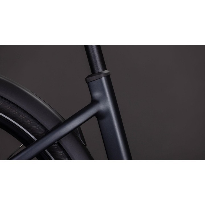VTC électrique CUBE Touring Hybrid ONE 600 | Ovelo