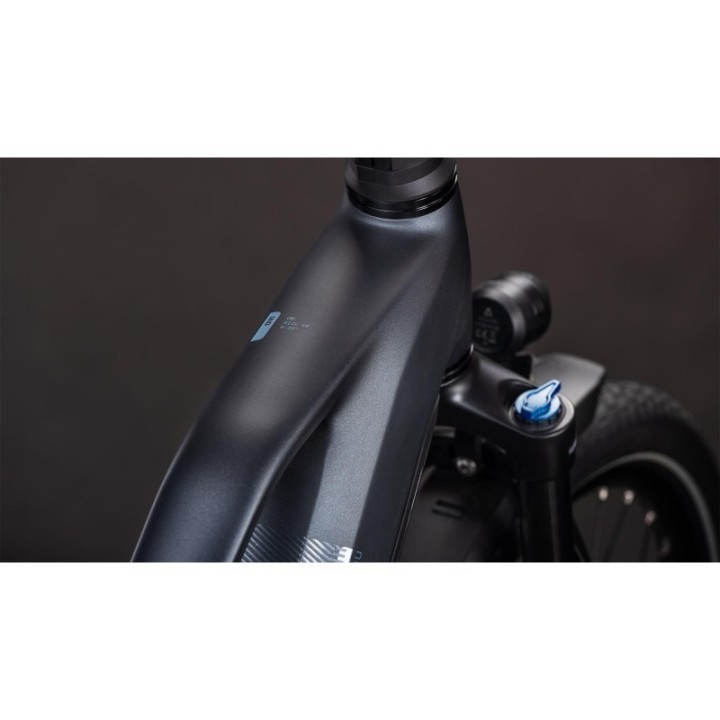 VTC électrique CUBE Kathmandu Hybrid ONE 800 | Ovelo