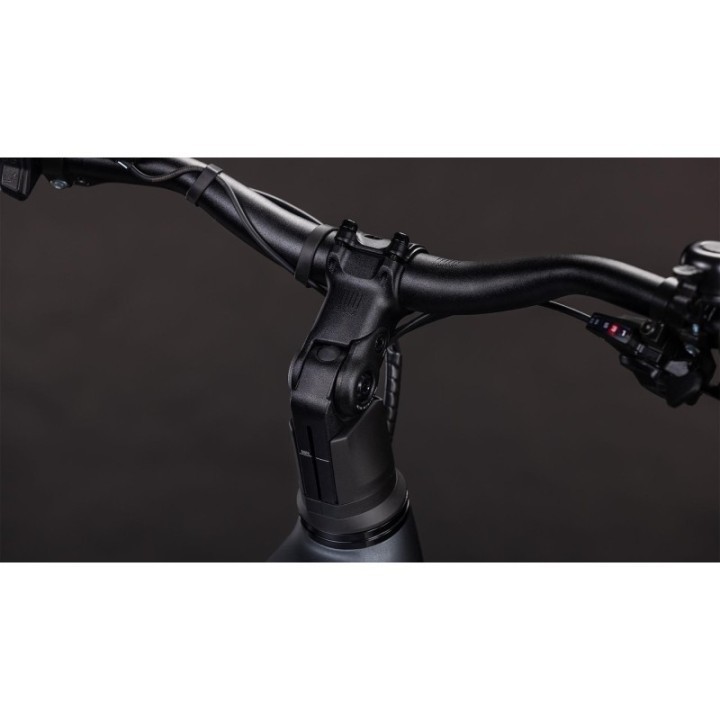 VTC électrique CUBE Kathmandu Hybrid ONE 800 | Ovelo