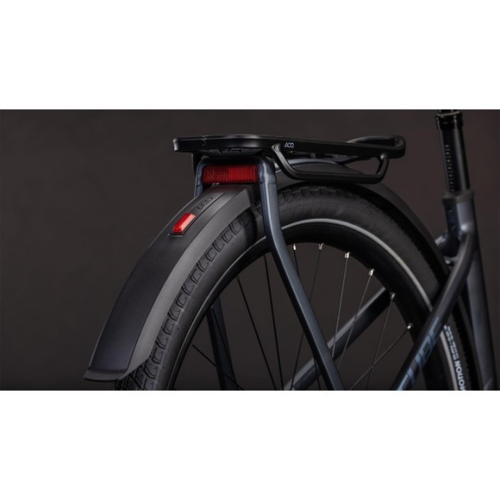 VTC électrique CUBE Kathmandu Hybrid ONE 800 | Ovelo