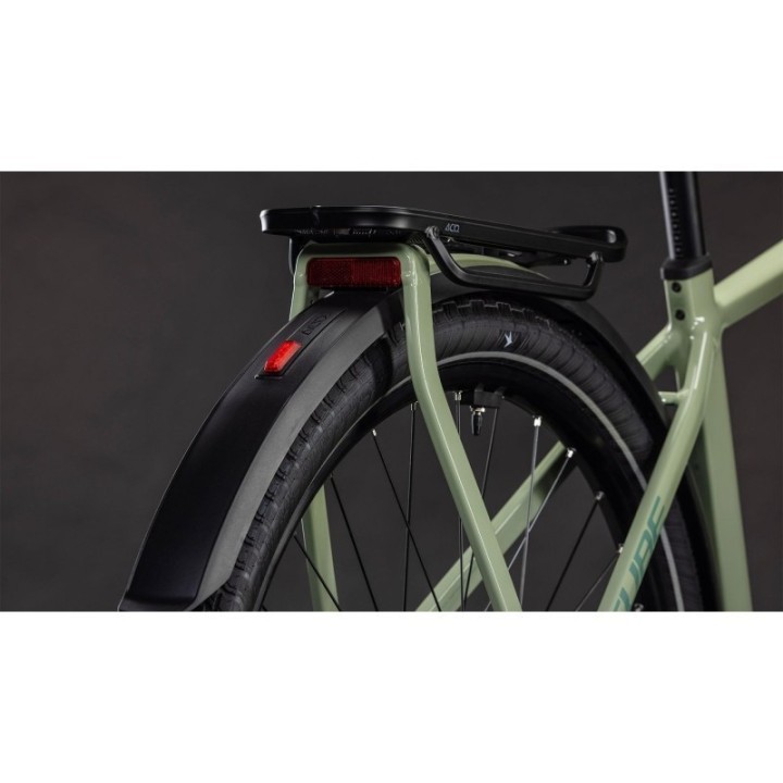 VTC électrique CUBE Kathmandu Hybrid ONE 800 | Ovelo