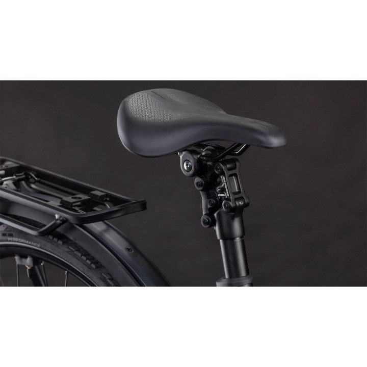 VTC électrique CUBE Kathmandu Hybrid Pro 800 | Ovelo