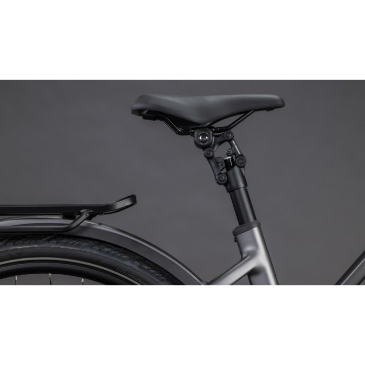 VTC électrique CUBE Kathmandu Hybrid Comfort Pro 800 | Ovelo