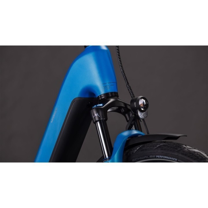 VTC électrique CUBE Kathmandu Hybrid Comfort Pro 800 | Ovelo