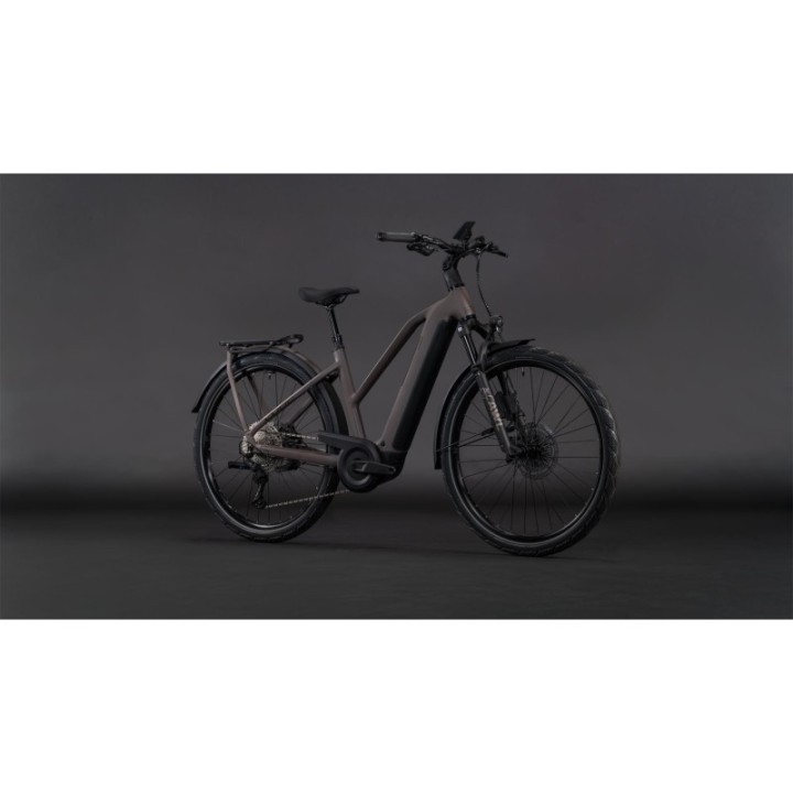 VTC électrique CUBE Kathmandu Hybrid EXC 800 | Ovelo