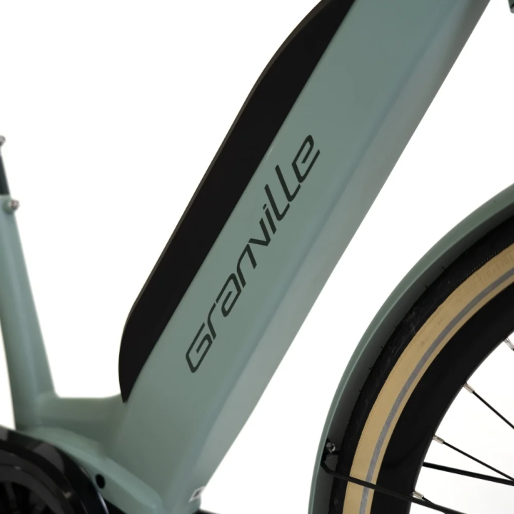 Vélo de ville électrique GRANVILLE E-Absolute 34 Plus - 400WH | Ovelo