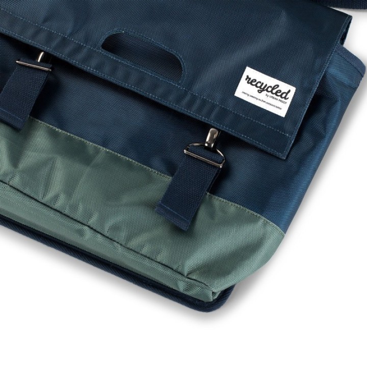 Urban Proof Paire Sacoches Velo 40L recyclees Bleu | Ovelo
