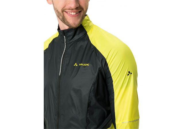 https://www.ovelo.fr/31062/veste-coupe-vent-vaude-air-pro.jpg