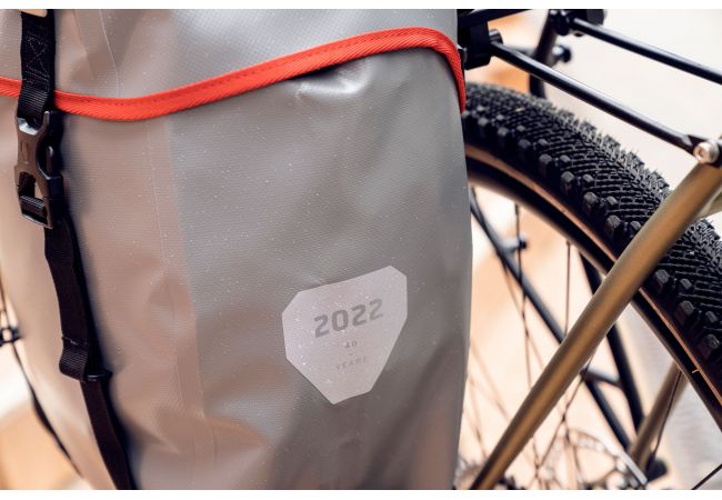 https://www.ovelo.fr/31494/bike-packer-original-grey-.jpg