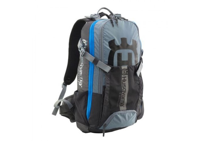 https://www.ovelo.fr/33738/discover-backpack-l-noir-bleu.jpg
