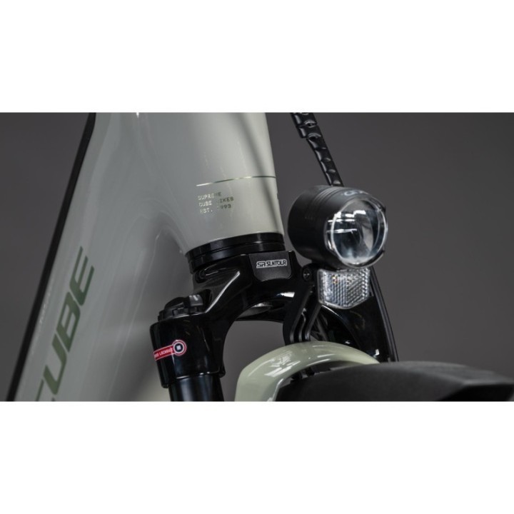 Vélo de ville électrique CUBE Supreme Hybrid Deluxe ONE 600 | Ovelo
