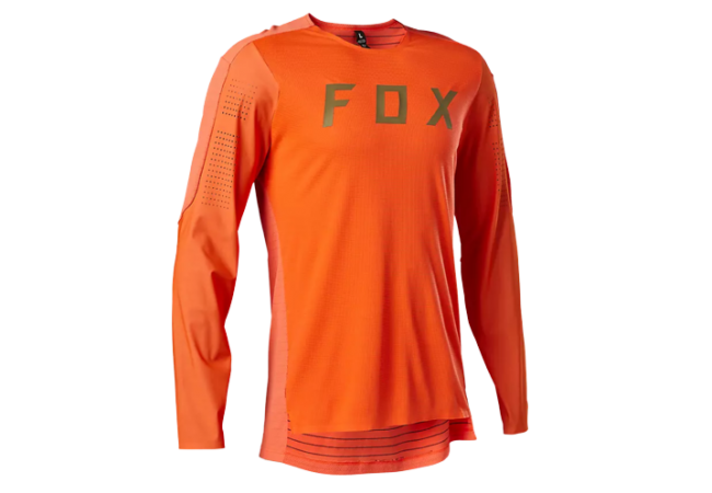 https://www.ovelo.fr/34628/maillot-homme-a-manches-longues-fox-flexair-pro-orange.jpg