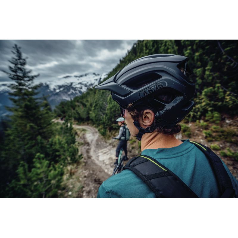 https://www.ovelo.fr/36032-thickbox_extralarge/casque-abus-cliffhanger-ts-cm-pine-green.jpg