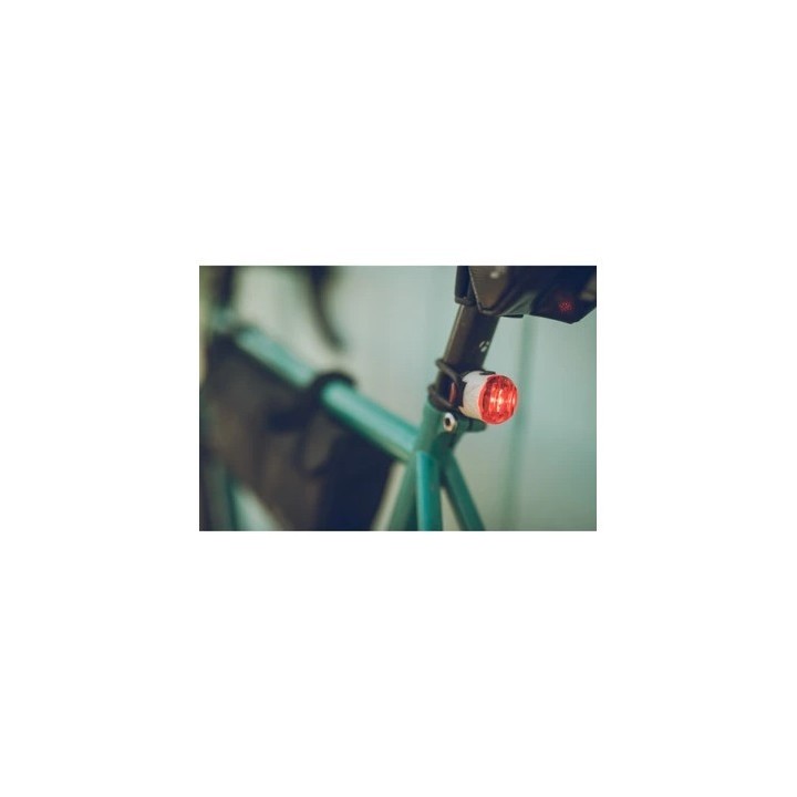 LEZYNE Eclairage Arrière Femto USB Drive | Ovelo