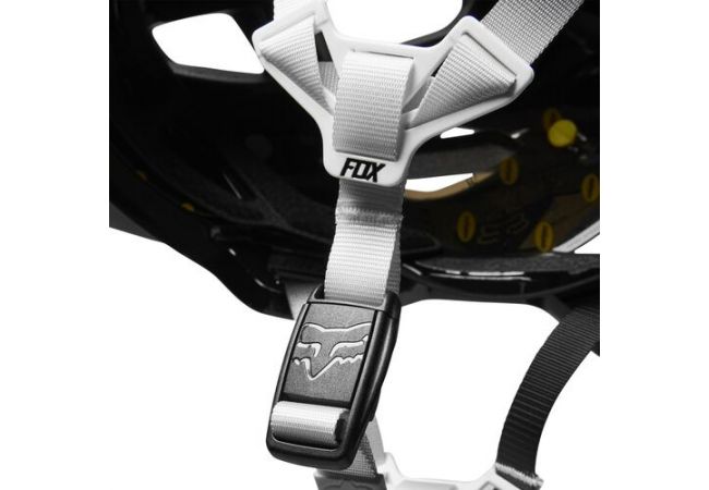 https://www.ovelo.fr/39361/casque-fox-speedframe-pro-fade-blanc-noir.jpg