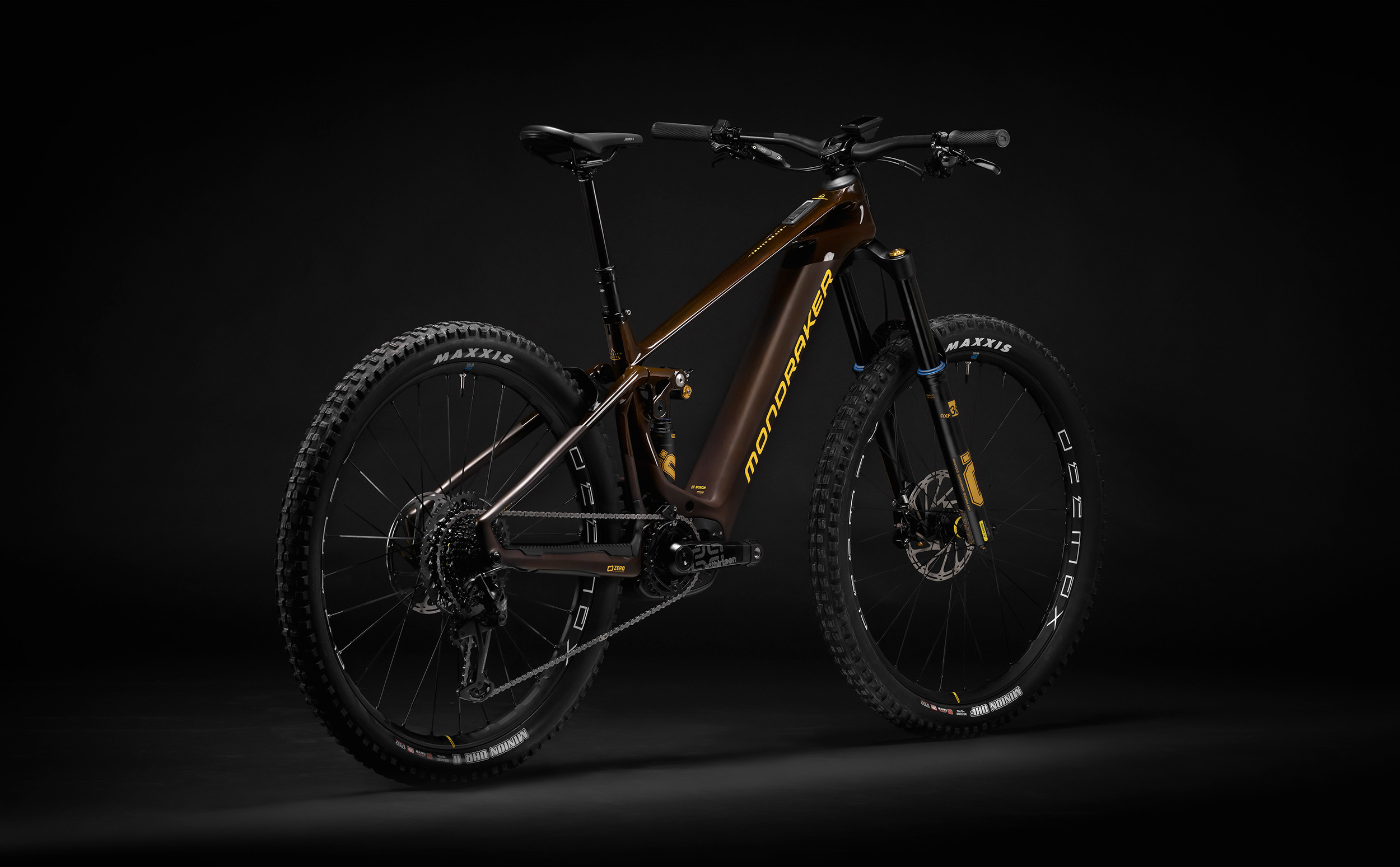 https://www.ovelo.fr/40553-thickbox_extralarge/crafty-carbon-xr-ltd-750wh.jpg