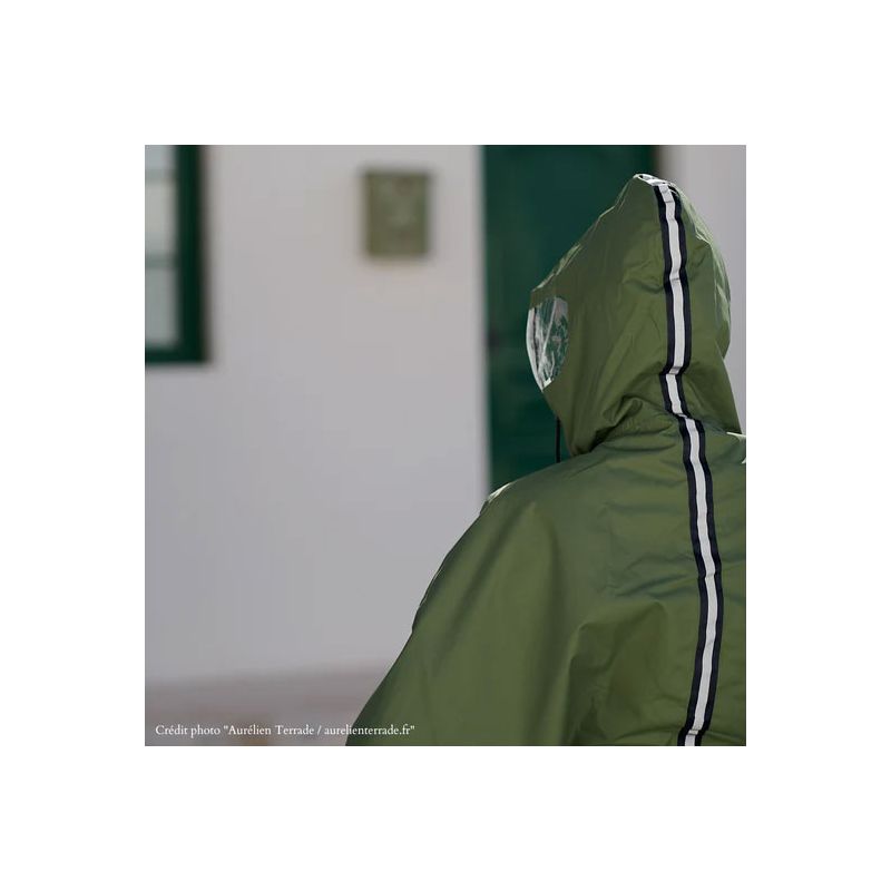 https://www.ovelo.fr/41059-thickbox_extralarge/cape-de-pluie-velo-cap-vert-polyester-100-recycle.jpg