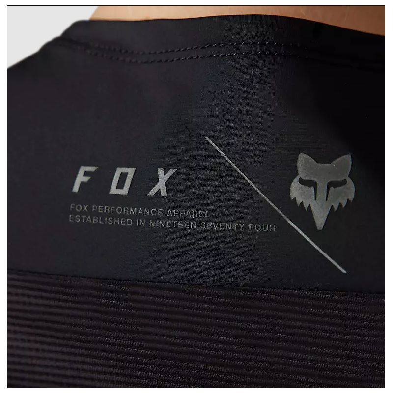 https://www.ovelo.fr/41241-thickbox_extralarge/maillot-femme-fox-flexair-ascent.jpg