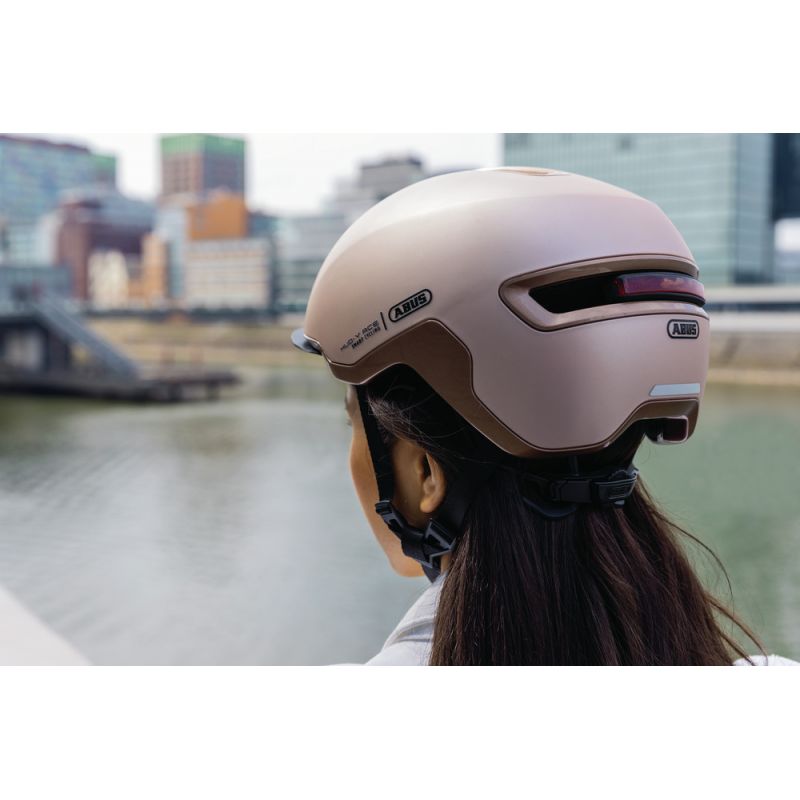 https://www.ovelo.fr/44116-thickbox_extralarge/casque-abus-hud-y-green.jpg
