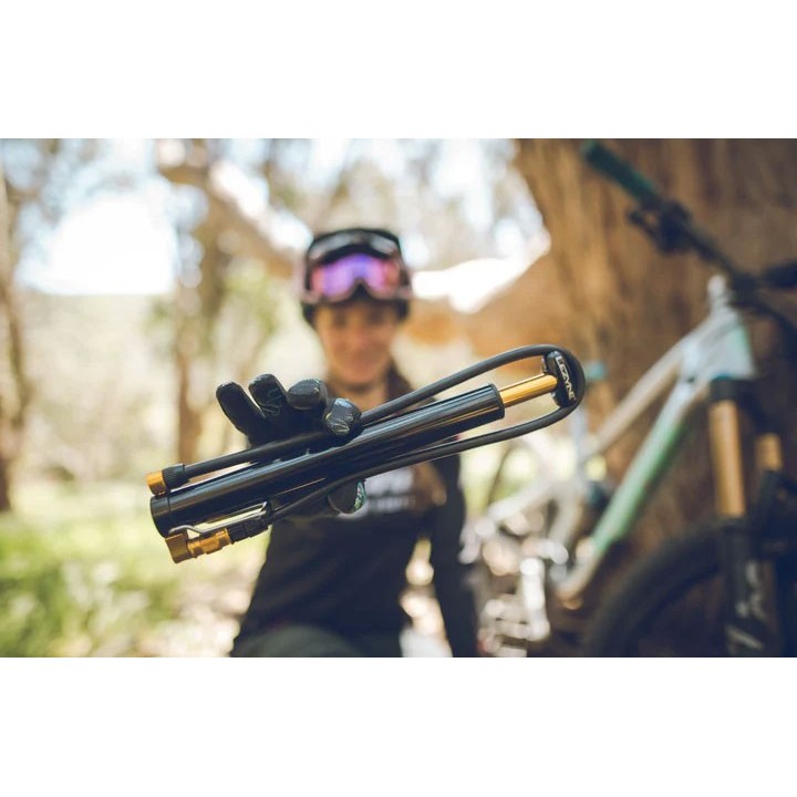 LEZYNE Mini Pompe à Pied MICRO FLOOR DRIVE HVG - Manomètre | Ovelo