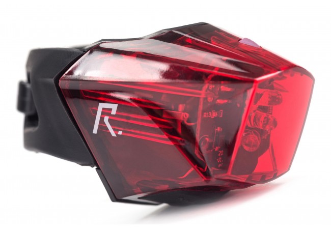 https://www.ovelo.fr/51895/rfr-light-set-tour-90-usb.jpg