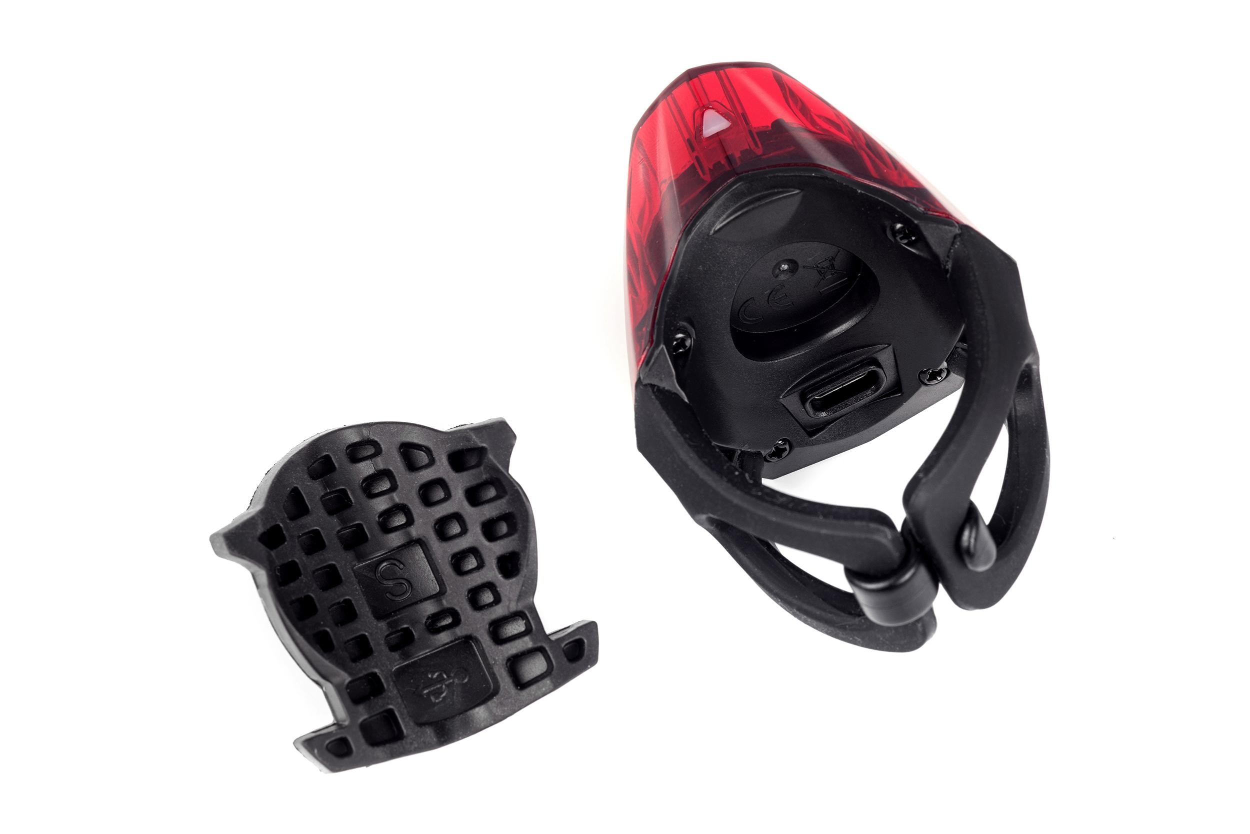 https://www.ovelo.fr/51896-thickbox_extralarge/rfr-light-set-tour-90-usb.jpg