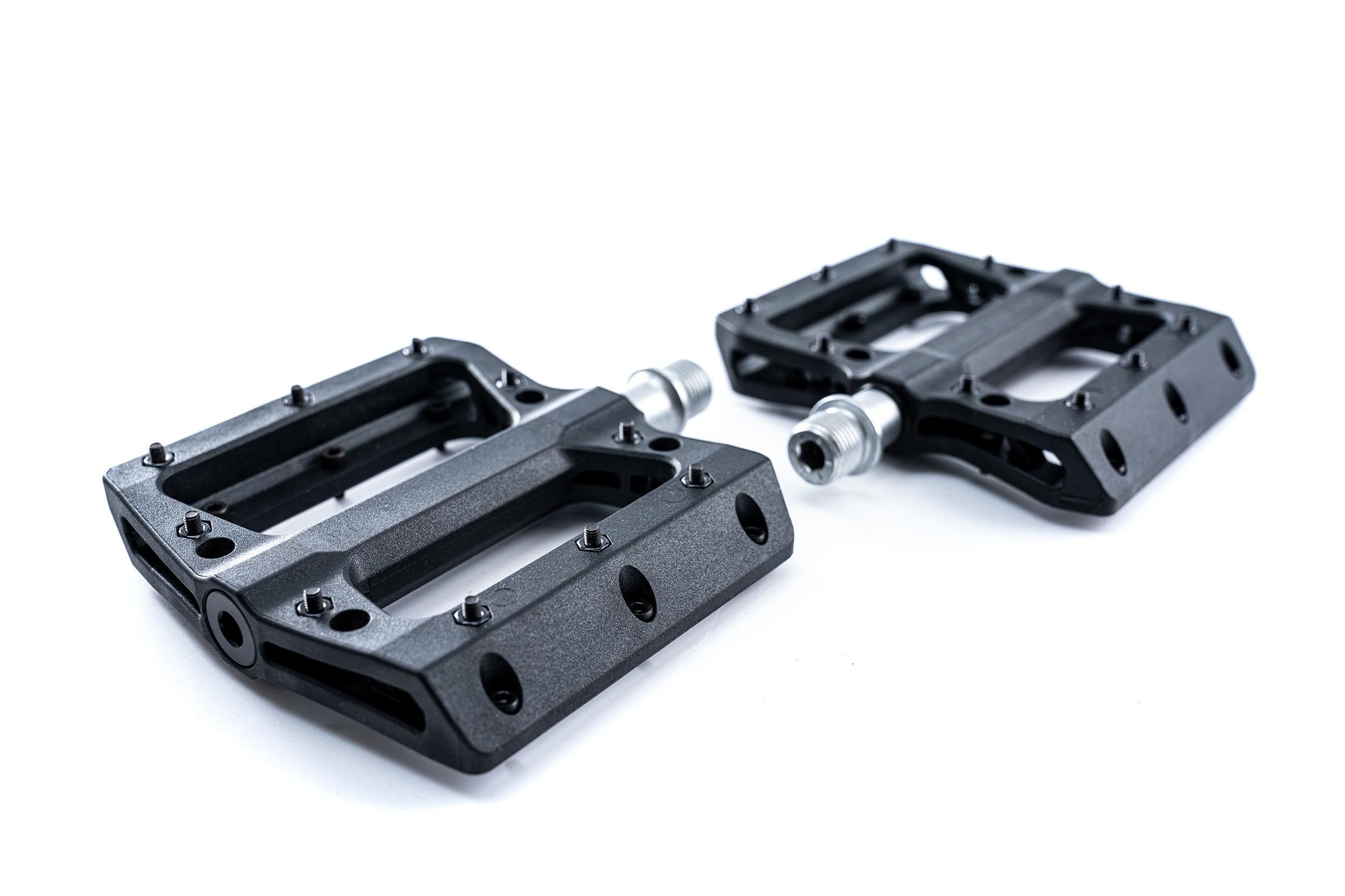 https://www.ovelo.fr/52177-thickbox_extralarge/rfr-pedals-flat-etp.jpg