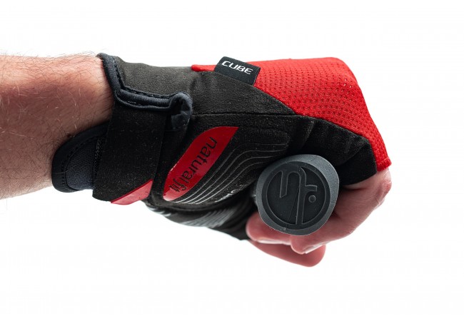 https://www.ovelo.fr/52709/cube-gloves-short-finger-x-nf.jpg