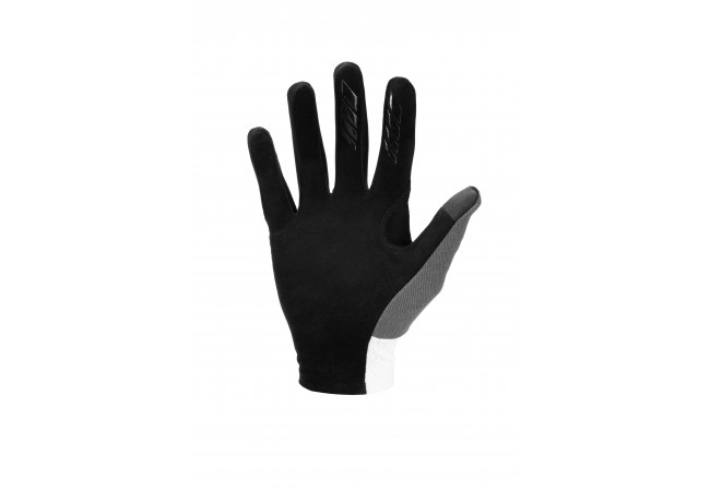 https://www.ovelo.fr/53492/cube-gloves-race-long-finger.jpg