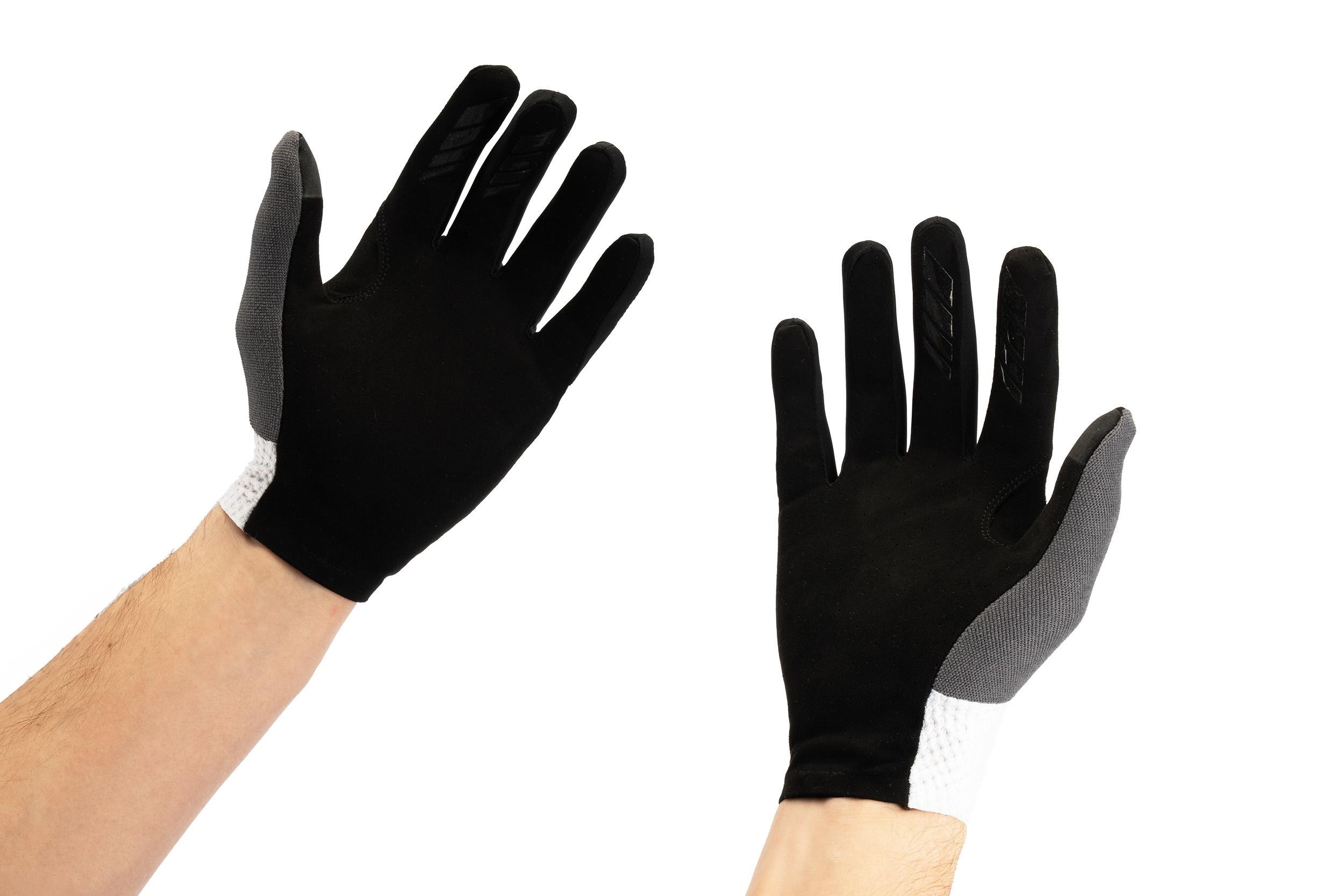 https://www.ovelo.fr/53494-thickbox_extralarge/cube-gloves-race-long-finger.jpg