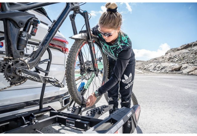 https://www.ovelo.fr/56011/porte-velo-sur-boule-d-attelage-yakima-fold-click-3-evo-3-velos.jpg