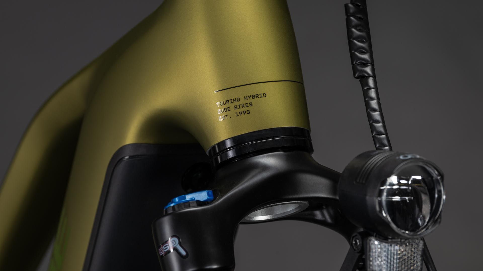 https://www.ovelo.fr/61167-thickbox_extralarge/Touring-Hybrid-Pro-800.jpg