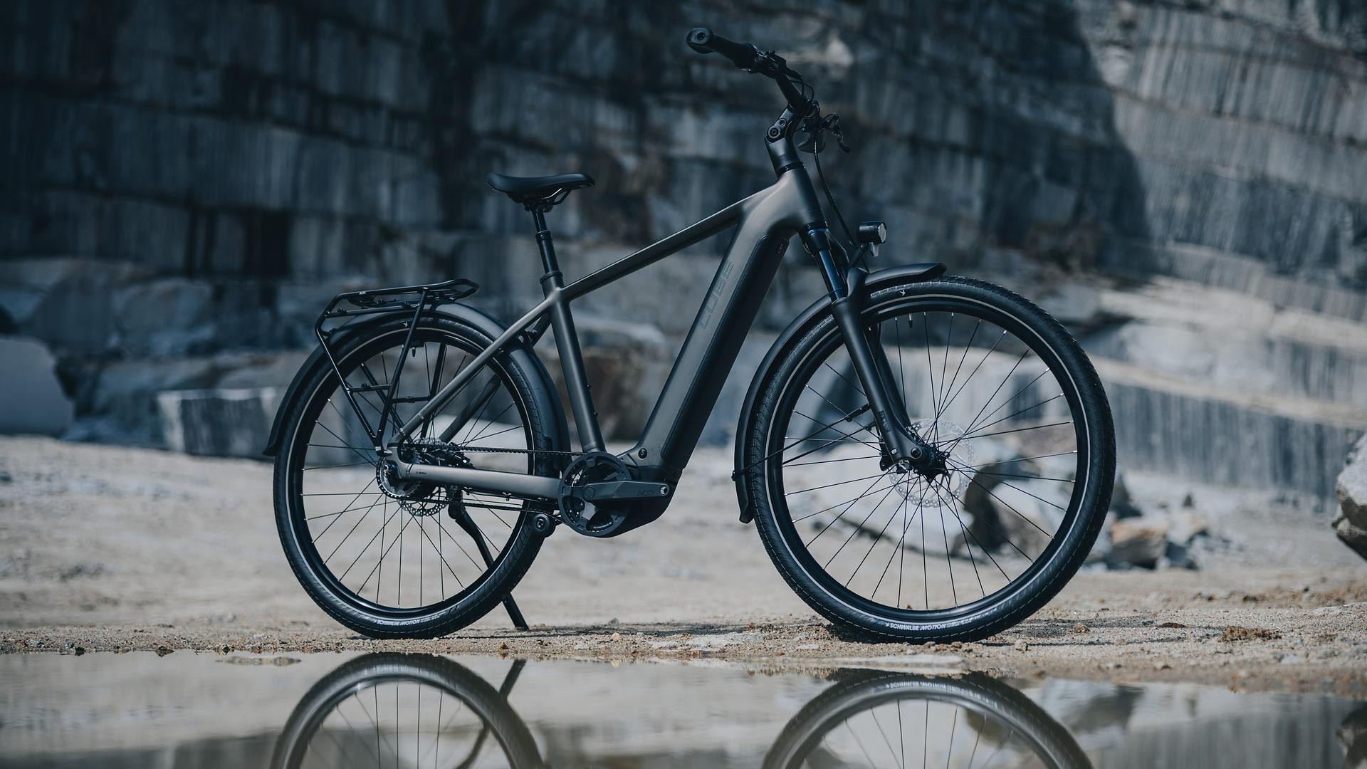 https://www.ovelo.fr/61185-thickbox_extralarge/Touring-Hybrid-Comfort-SLX-800.jpg