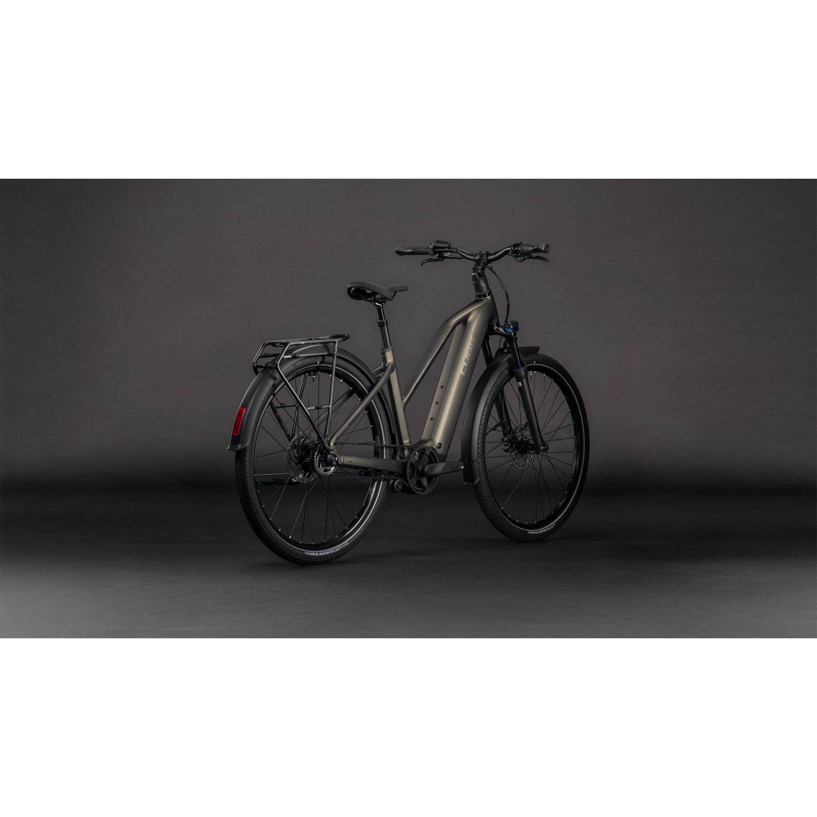 Touring Hybrid Comfort SLX 800